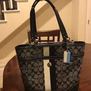 Coach handbag